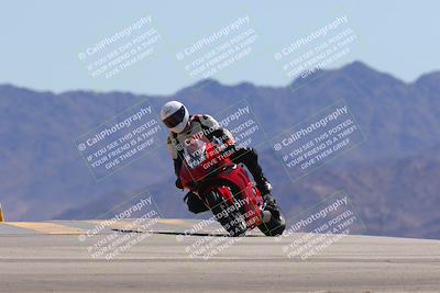 media/Mar-24-2025-Moto Forza (Mon) [[57ce5c5cff]]/3-Beginner Group/Session 4 (Turn 9)/